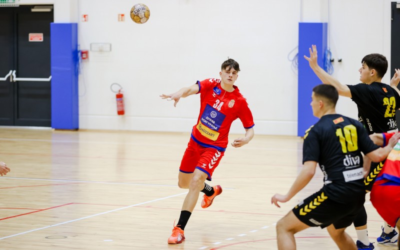 SRB-MNE_09